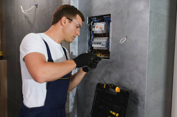 Best Electrical Outlet Repair  in Cambridge, IL